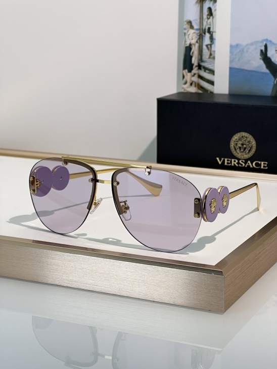 Picture of Versace Sunglasses _SKUfw79279702fw